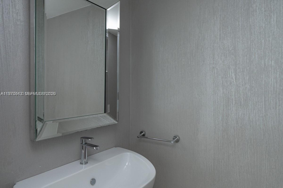 100 HIDDEN BAY CONDO - Residential Lease