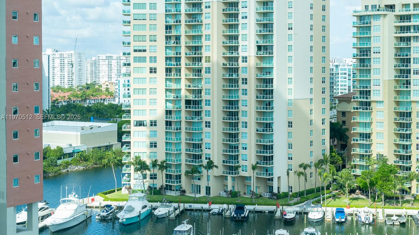 100 HIDDEN BAY CONDO - Residential Lease