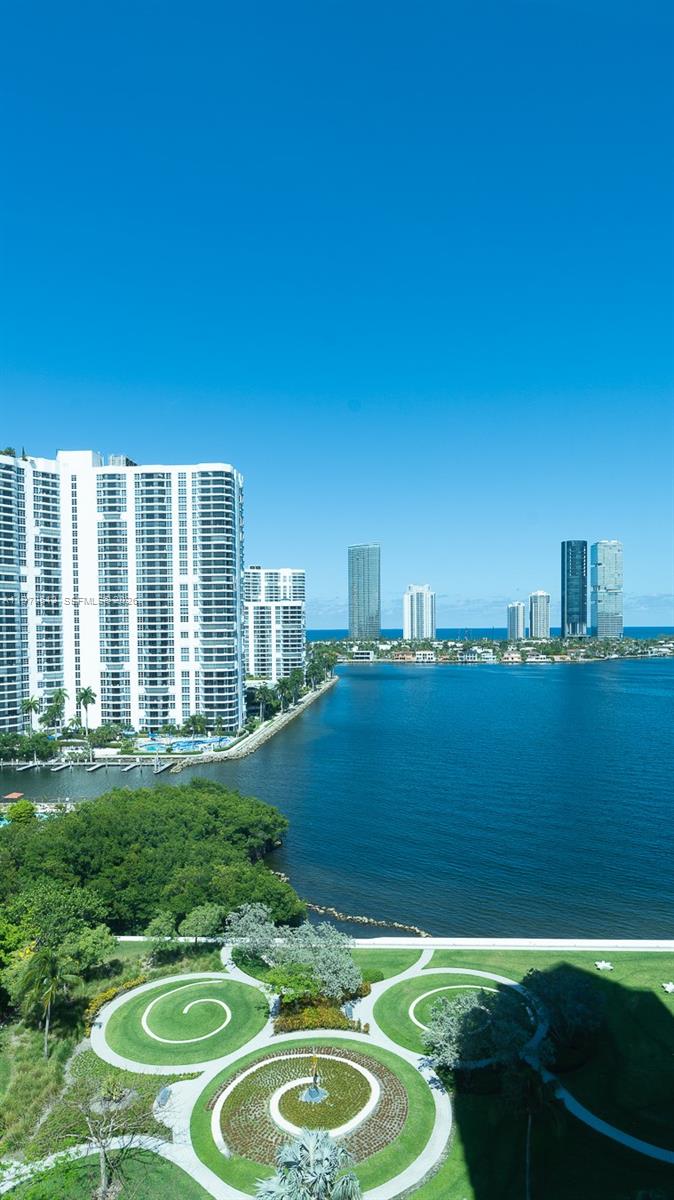 100 HIDDEN BAY CONDO - Residential Lease