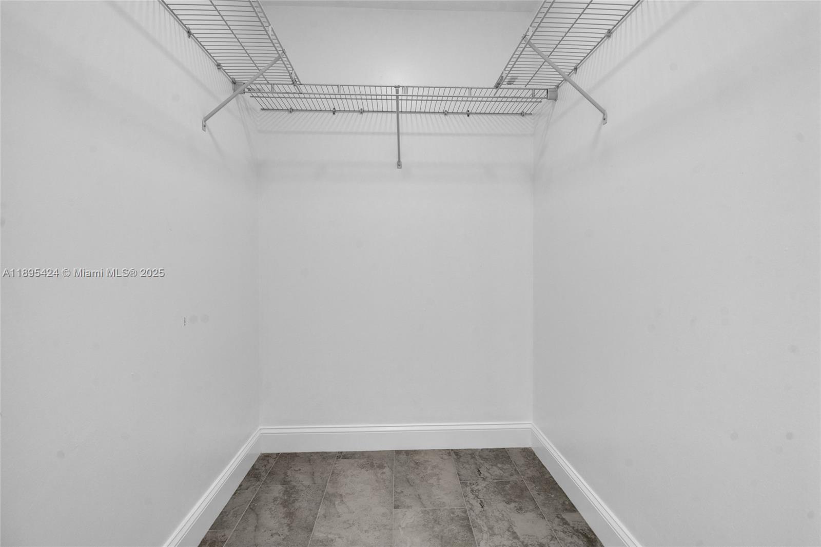 View photos, virtual tours, details... 2508 Park Rd