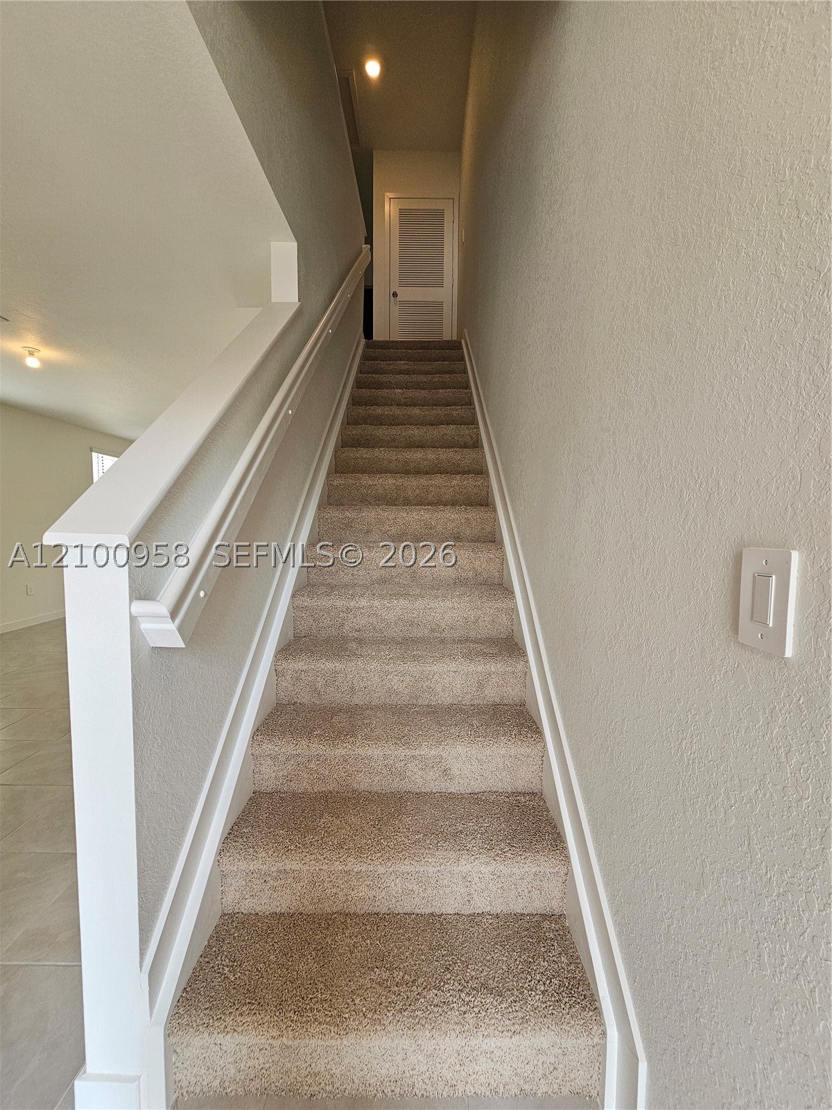 475 NE 15th St