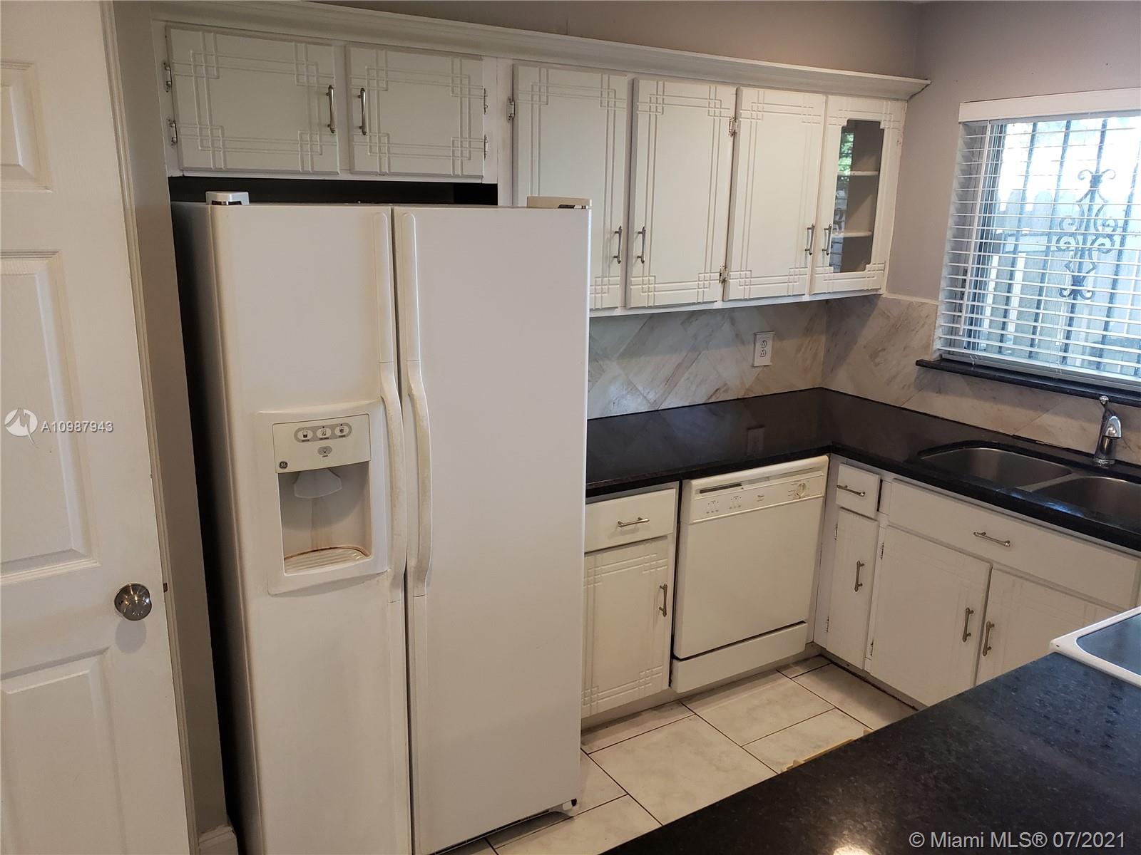 SPANISH VILLAS CONDO - Residential