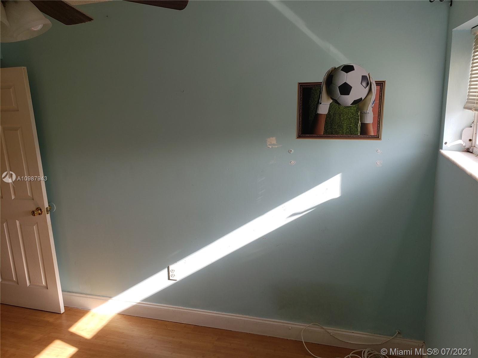 SPANISH VILLAS CONDO - Residential