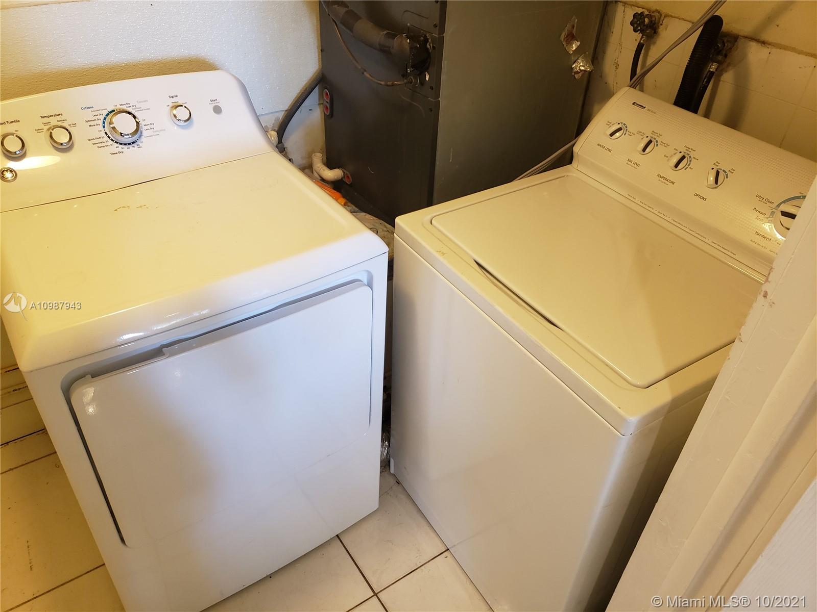 SPANISH VILLAS CONDO - Residential