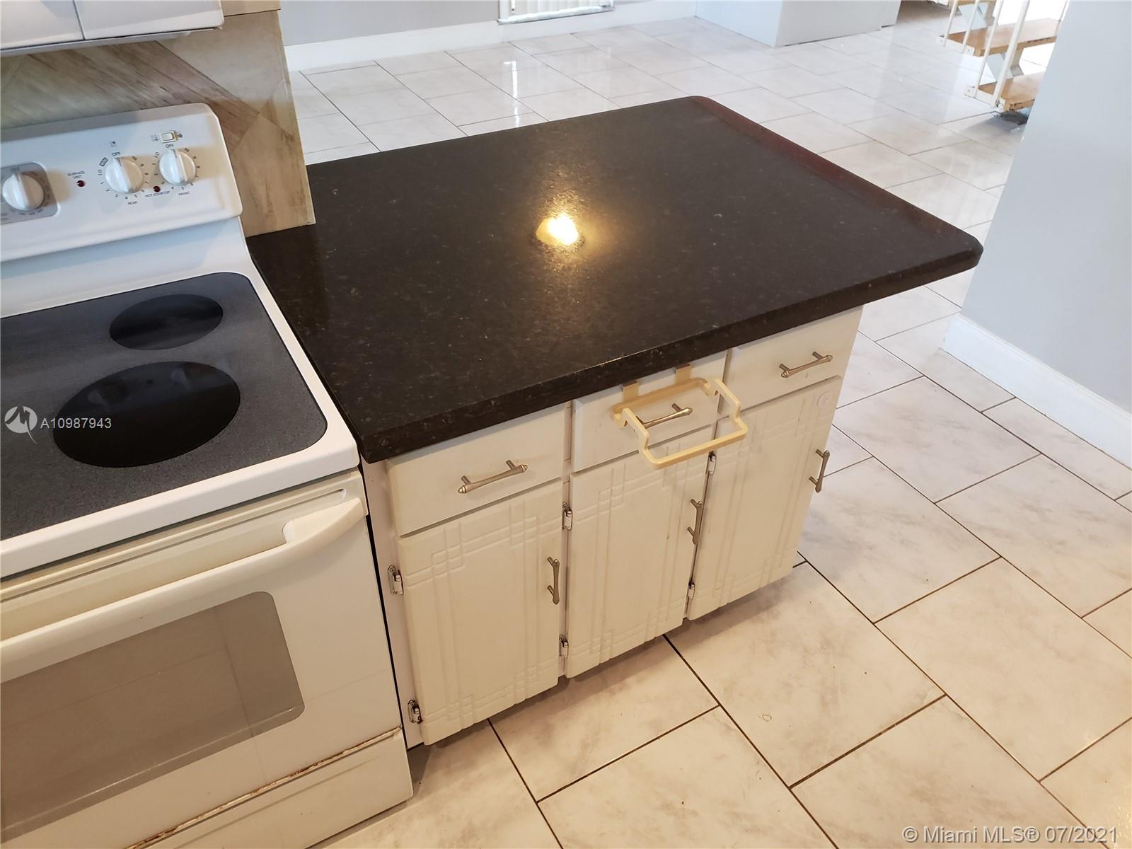 SPANISH VILLAS CONDO - Residential