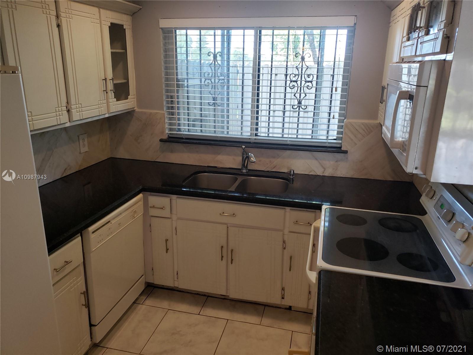 SPANISH VILLAS CONDO - Residential