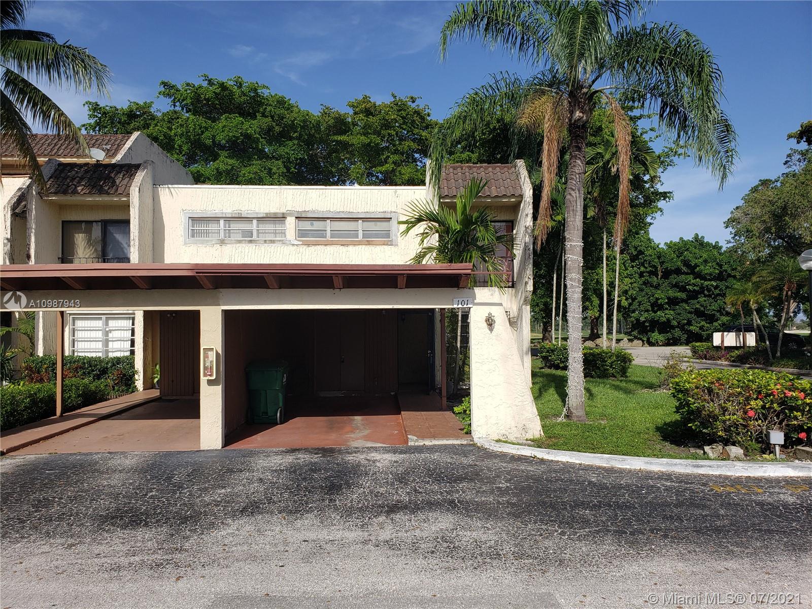 SPANISH VILLAS CONDO - Residential