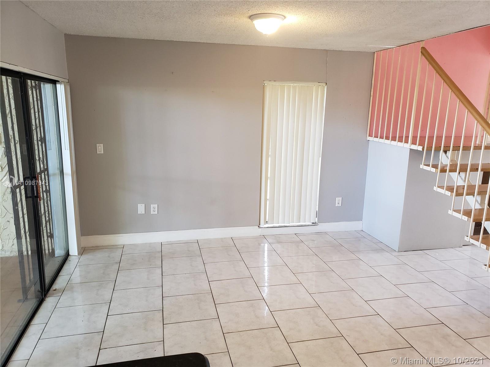 SPANISH VILLAS CONDO - Residential