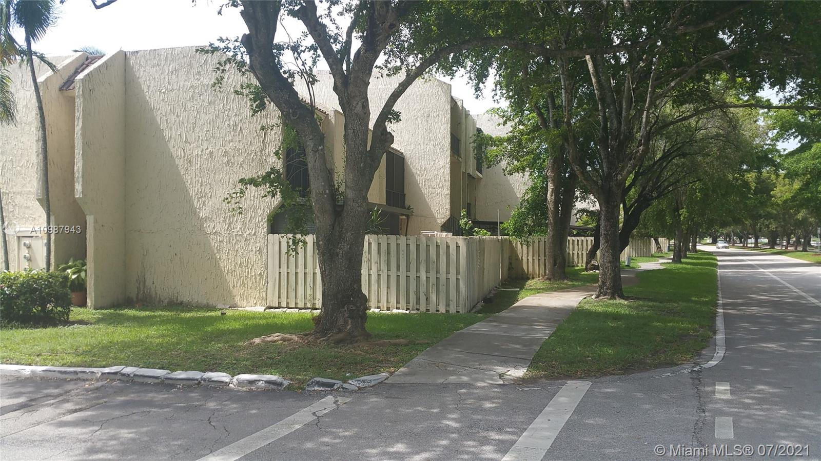 SPANISH VILLAS CONDO - Residential