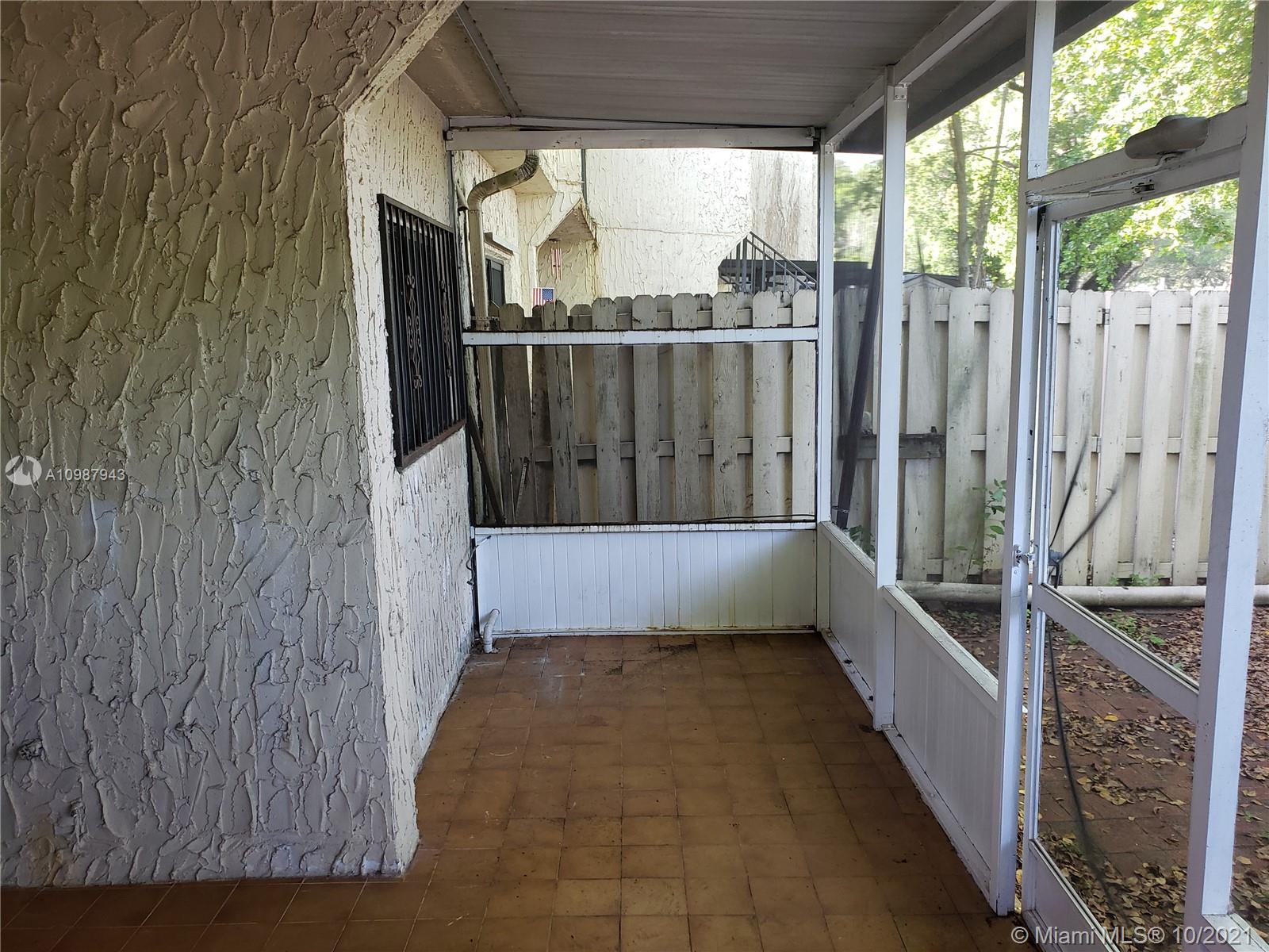 SPANISH VILLAS CONDO - Residential