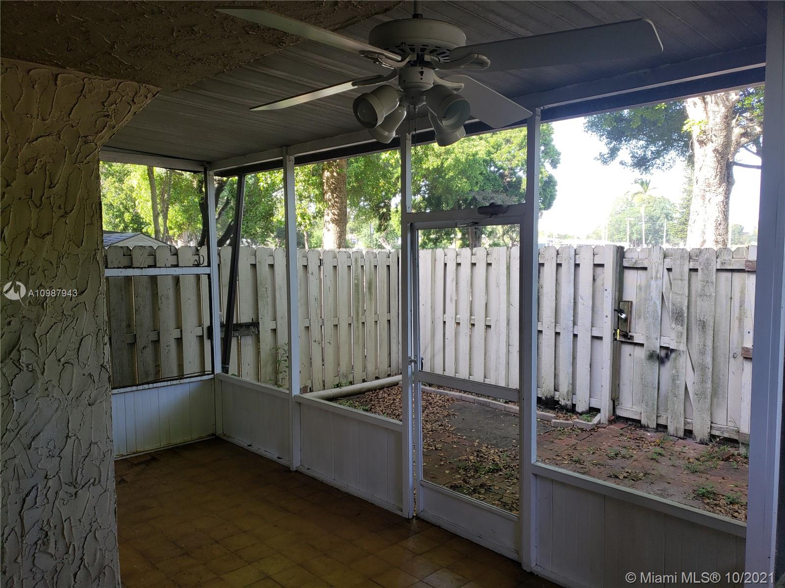 SPANISH VILLAS CONDO - Residential