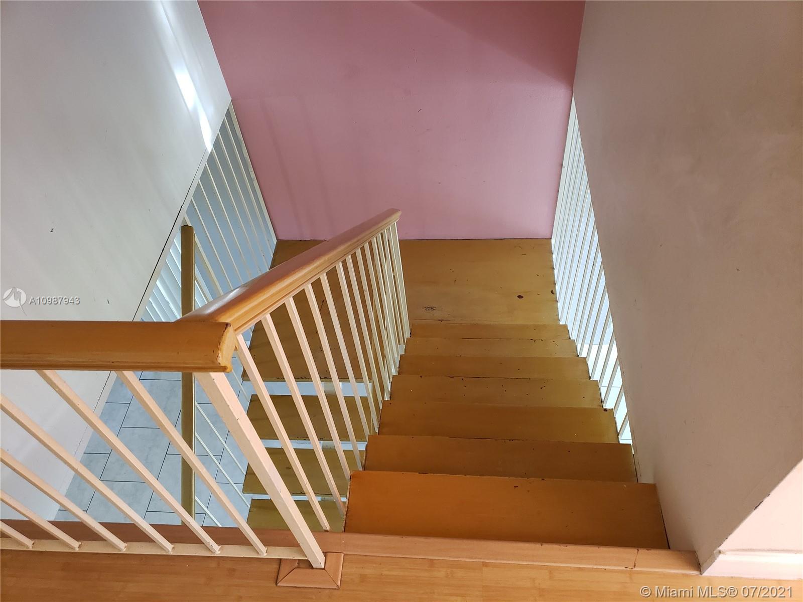 SPANISH VILLAS CONDO - Residential