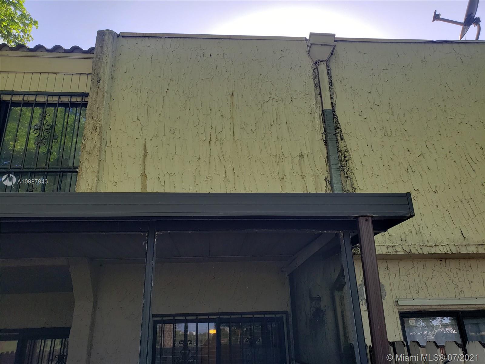 SPANISH VILLAS CONDO - Residential