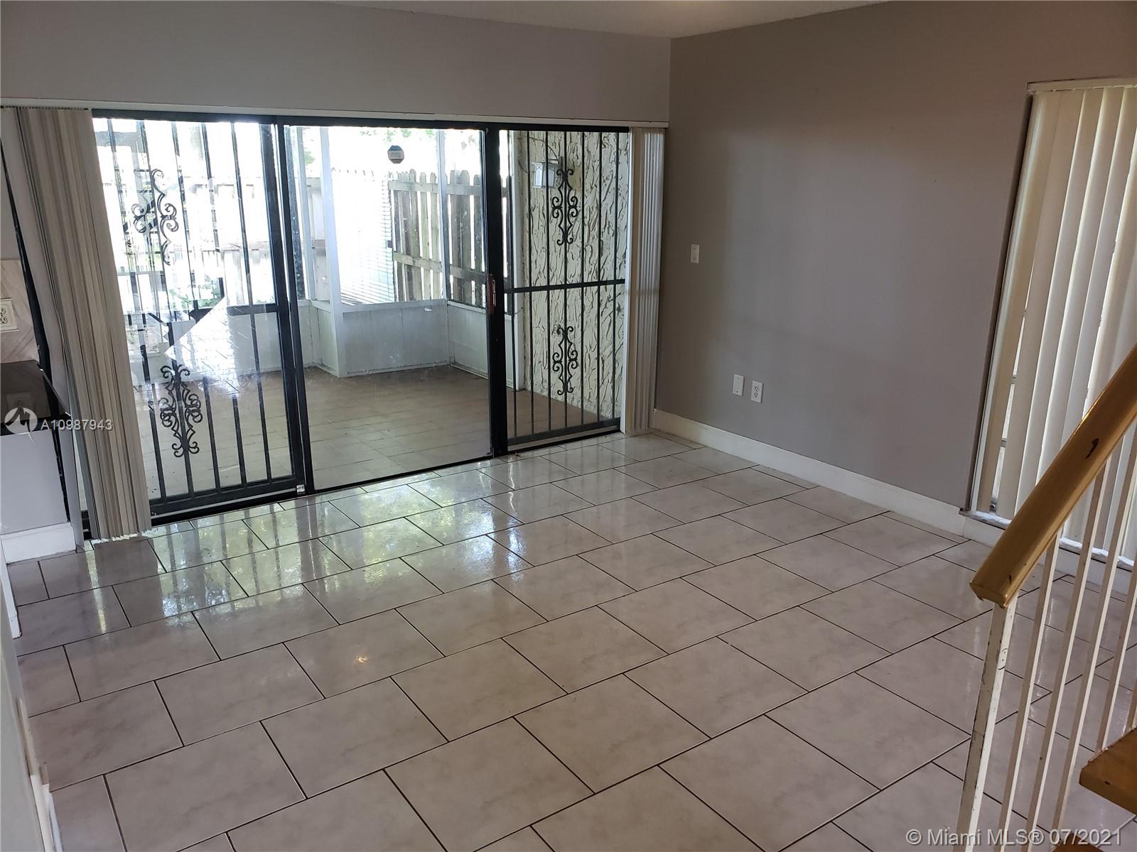 SPANISH VILLAS CONDO - Residential