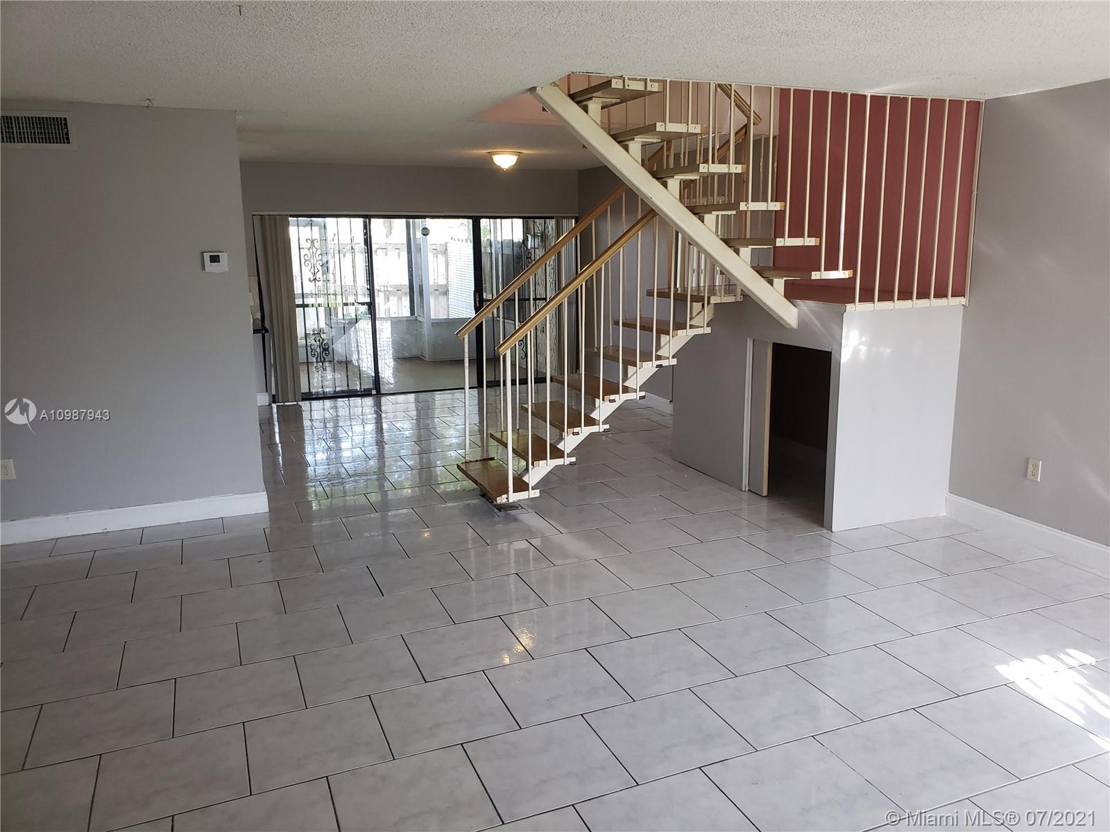 SPANISH VILLAS CONDO - Residential