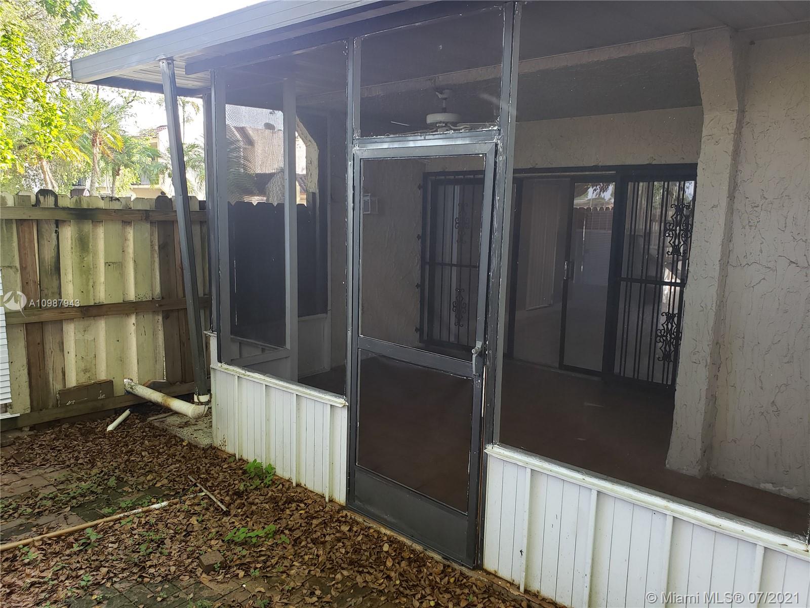 SPANISH VILLAS CONDO - Residential