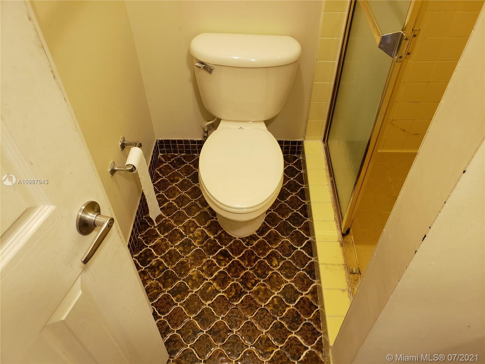 SPANISH VILLAS CONDO - Residential