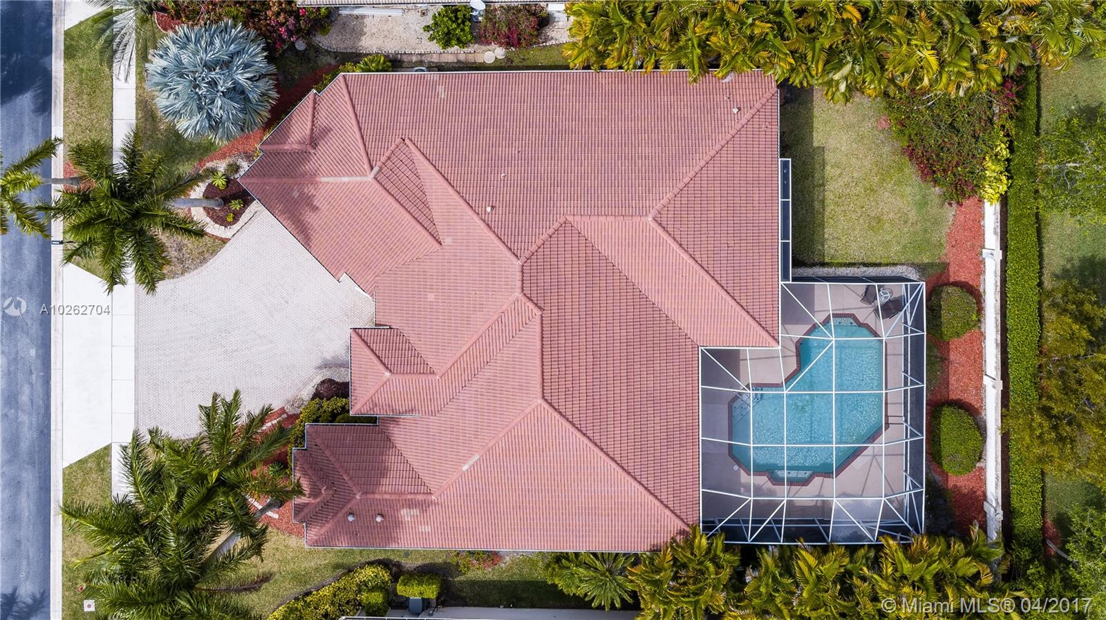 BOCA FALLS- THE ESTATES - Residential