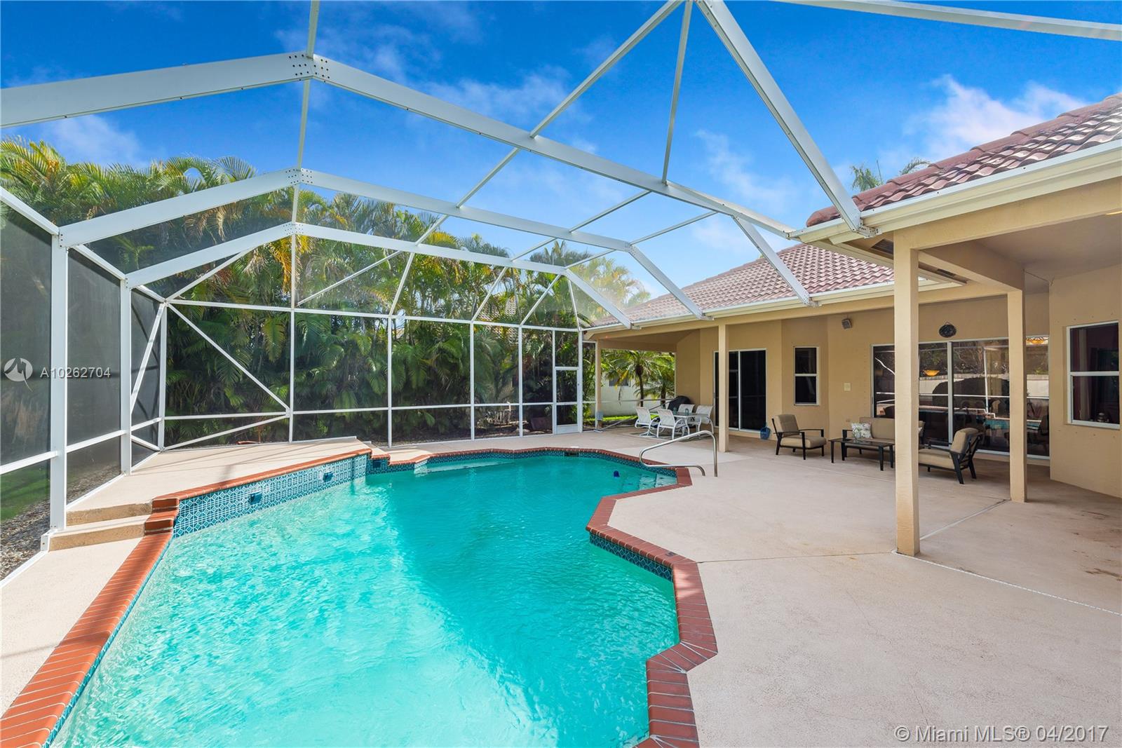 BOCA FALLS- THE ESTATES - Residential