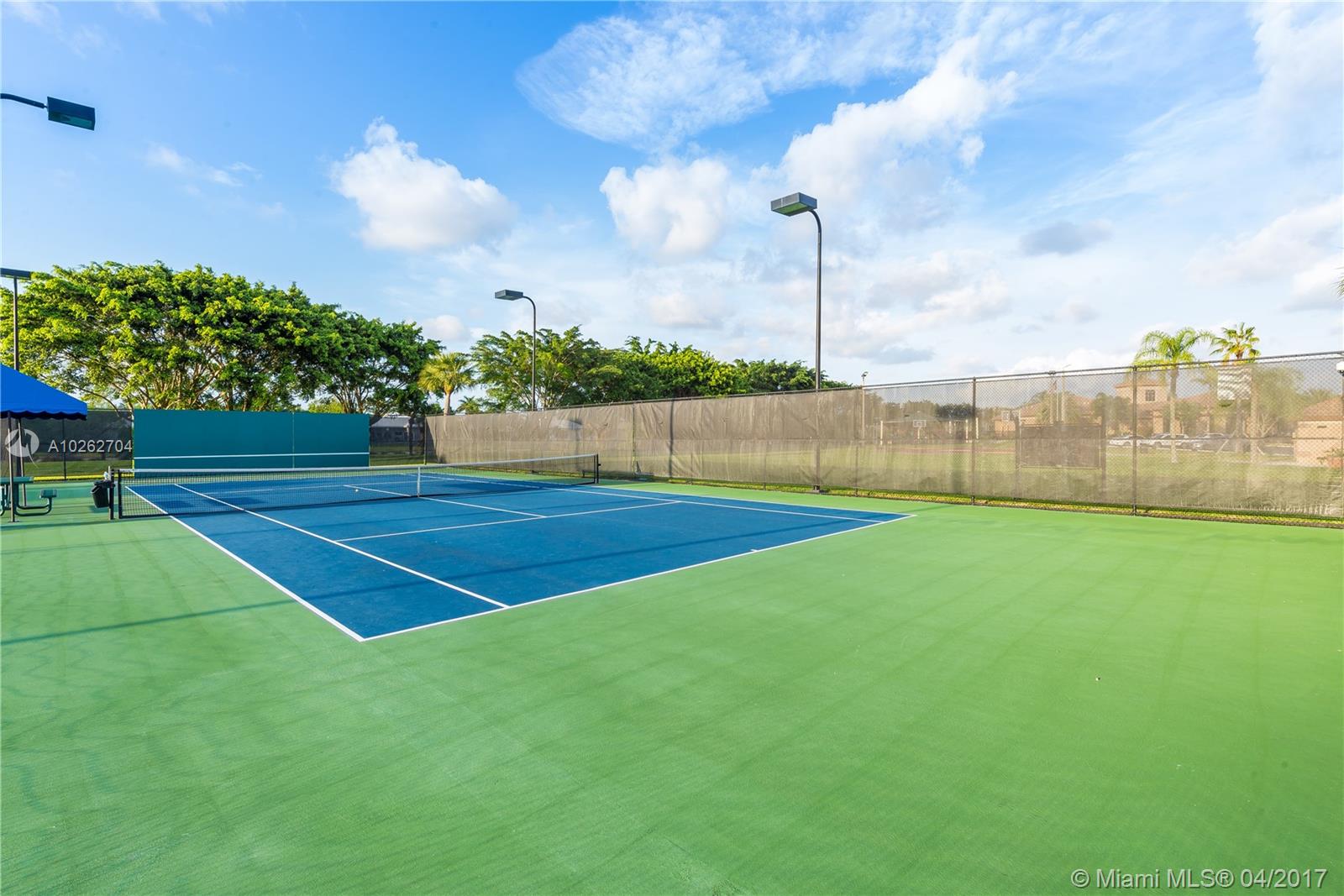 BOCA FALLS- THE ESTATES - Residential