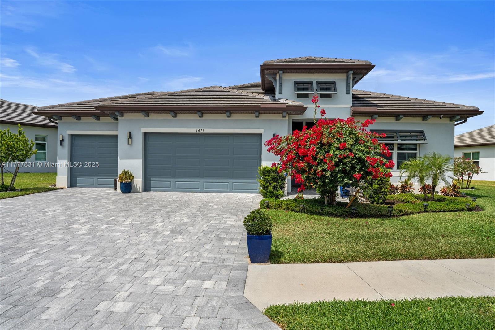 Property for Sale at 3671 Sapphire Cove, Naples, Collier County, Florida - Bedrooms: 3 
Bathrooms: 4  - $1,499,000