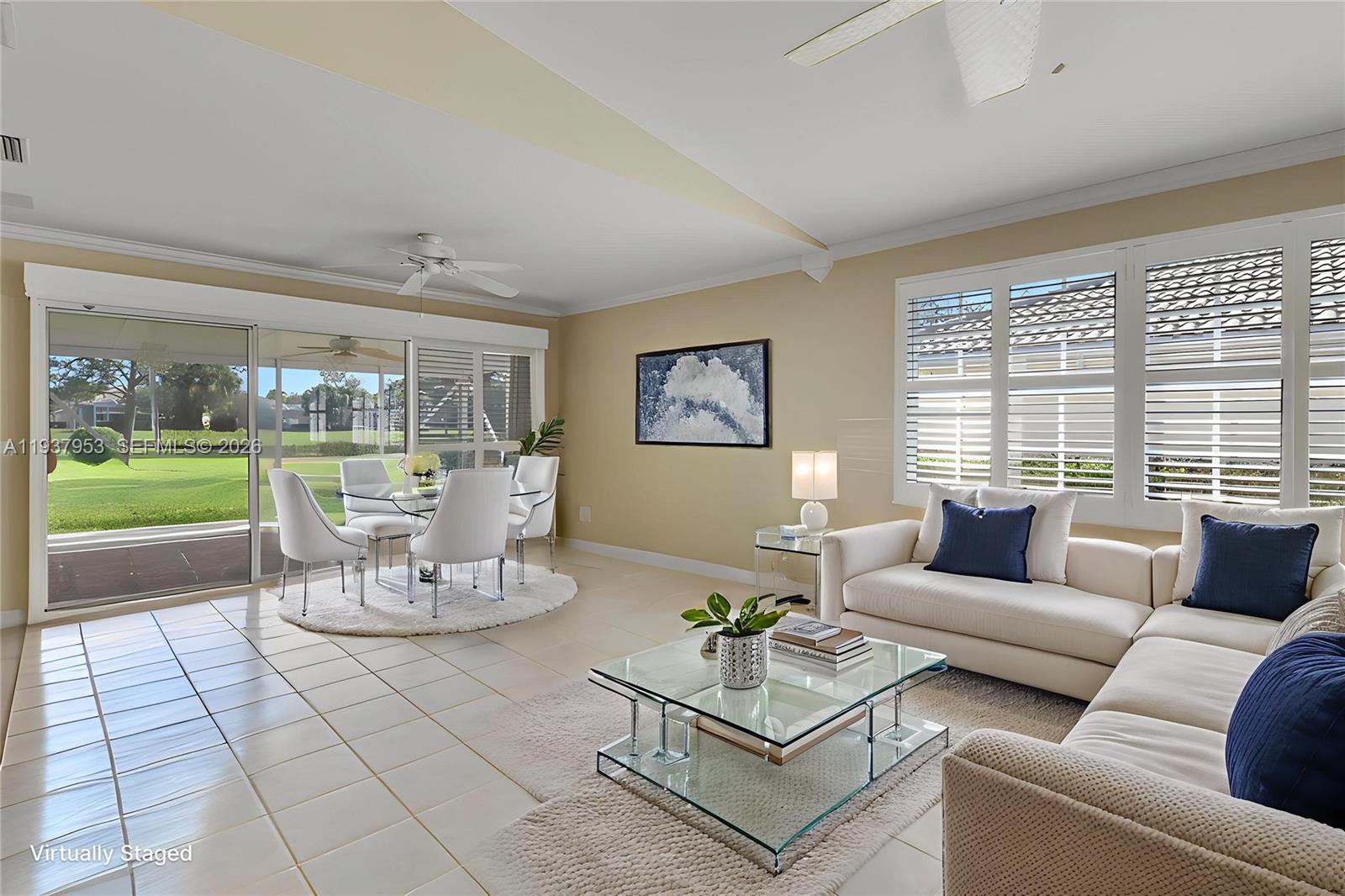 DOUBLE TREE - Residential