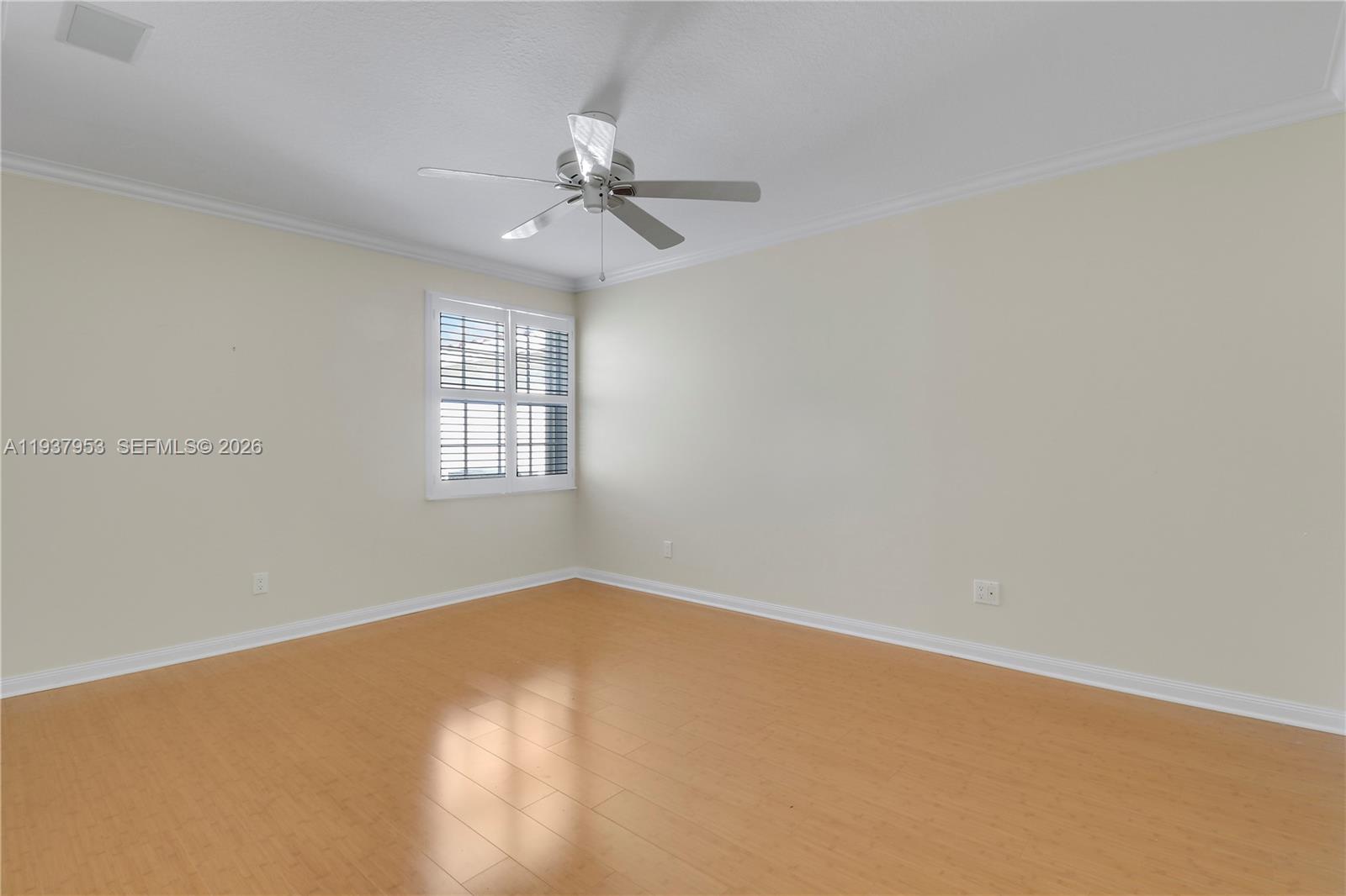 DOUBLE TREE - Residential