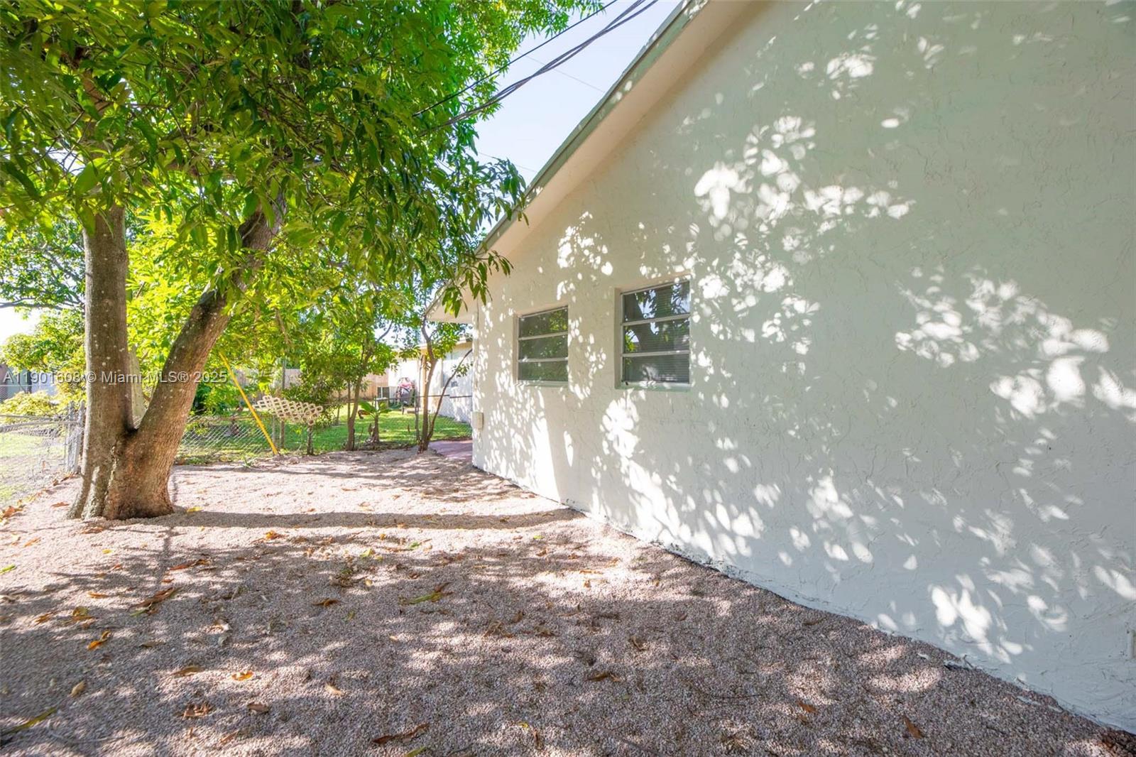 SUNRISE GOLF VILLAGE SEC - Residential Income