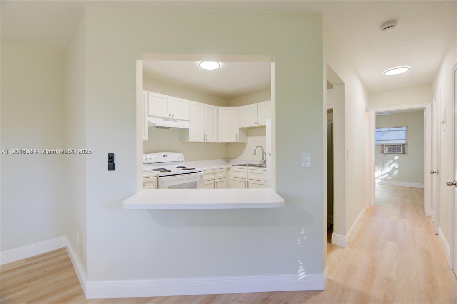 SUNRISE GOLF VILLAGE SEC - Residential Income