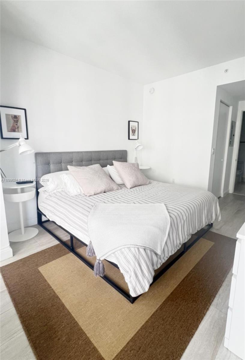 BRICKELL HEIGHTS WEST CON - Residential