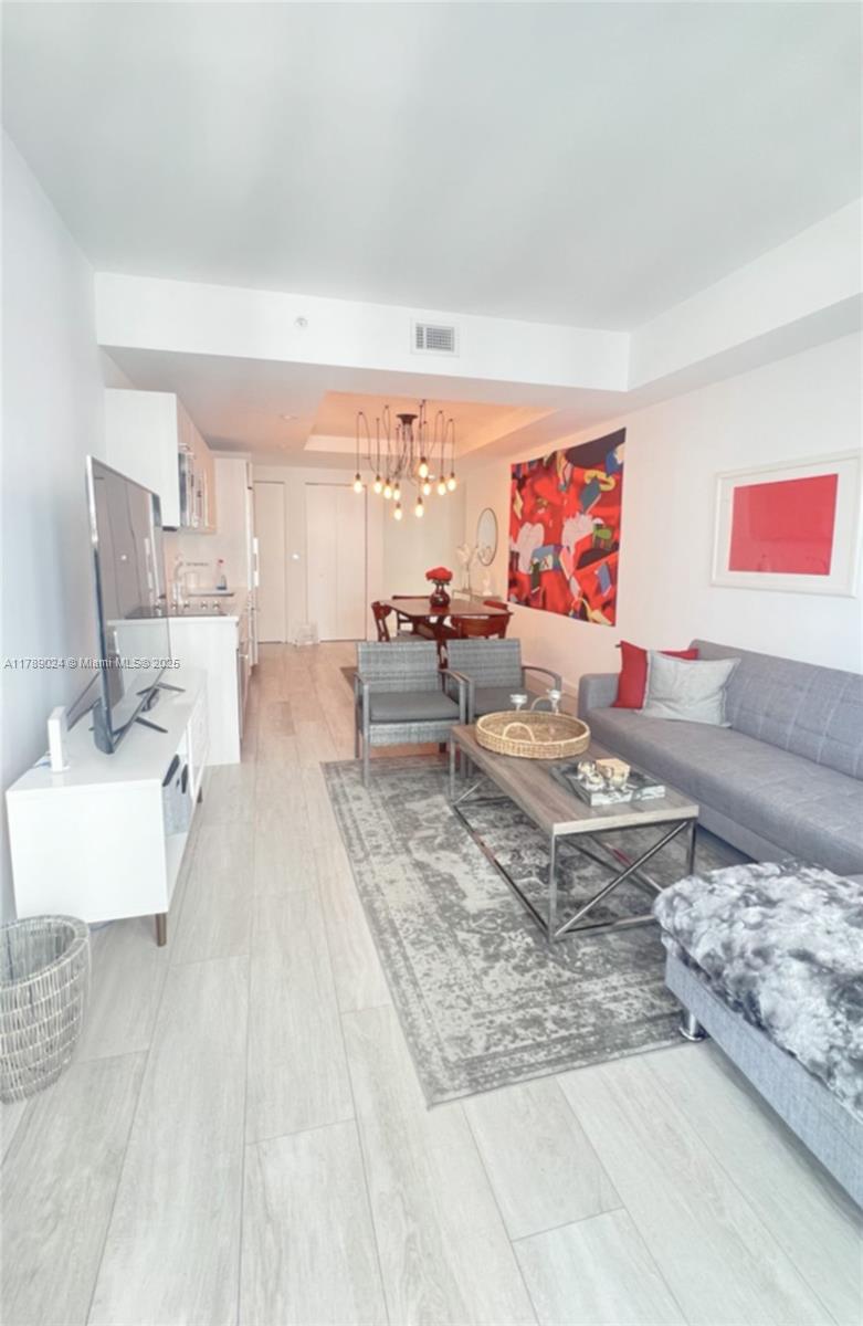 BRICKELL HEIGHTS WEST CON - Residential