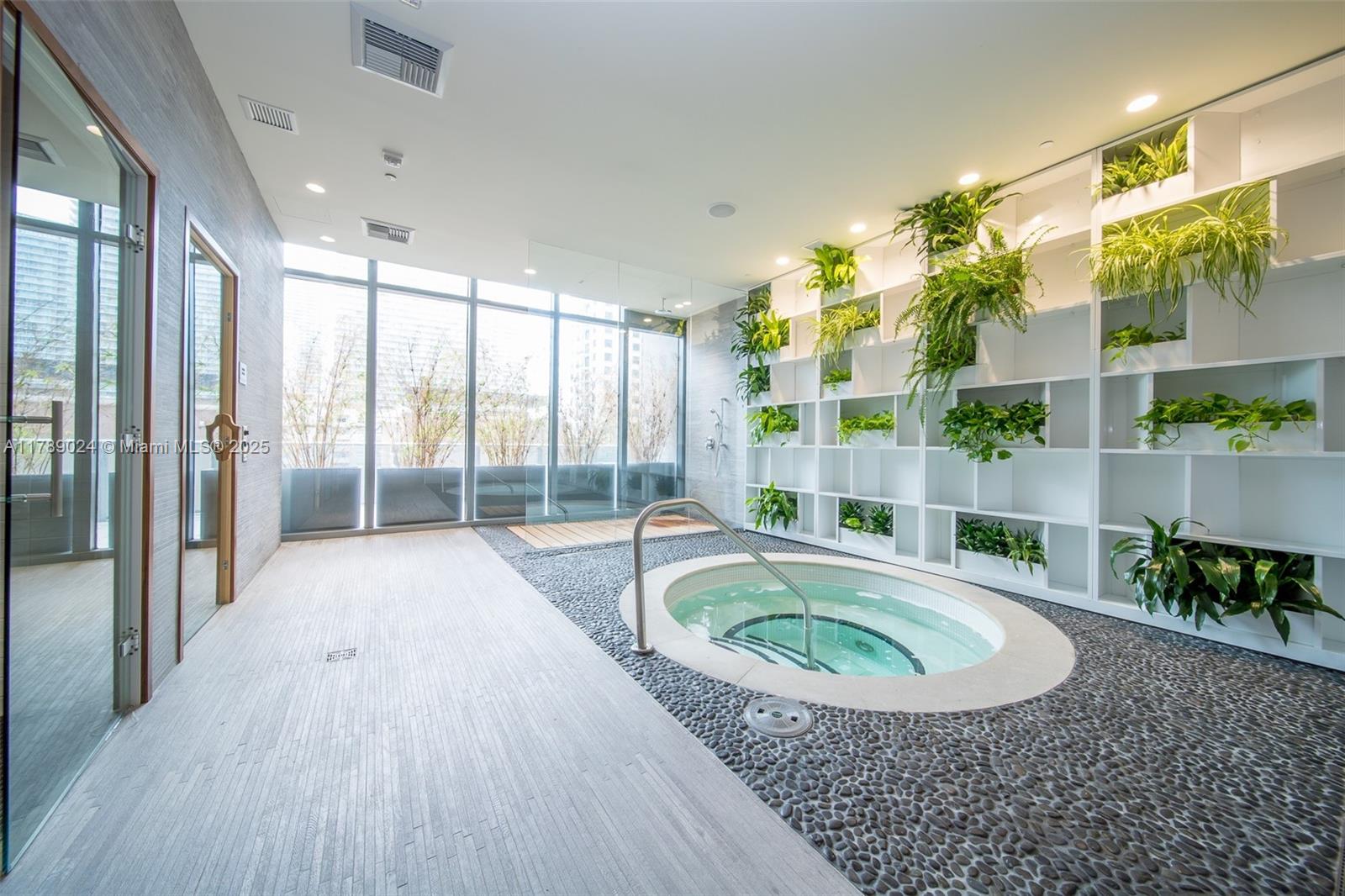BRICKELL HEIGHTS WEST CON - Residential
