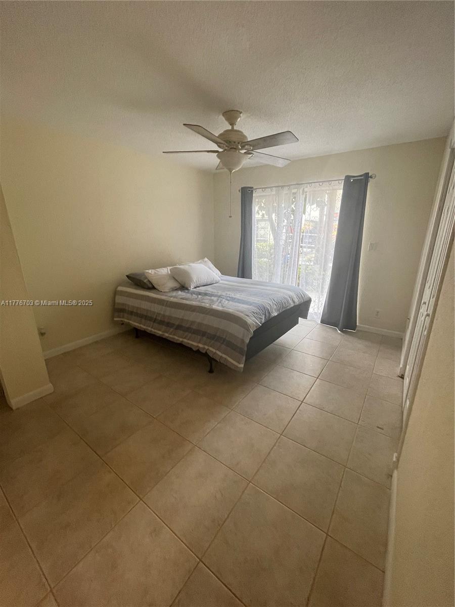CASA LA QUINTA CONDO - Residential