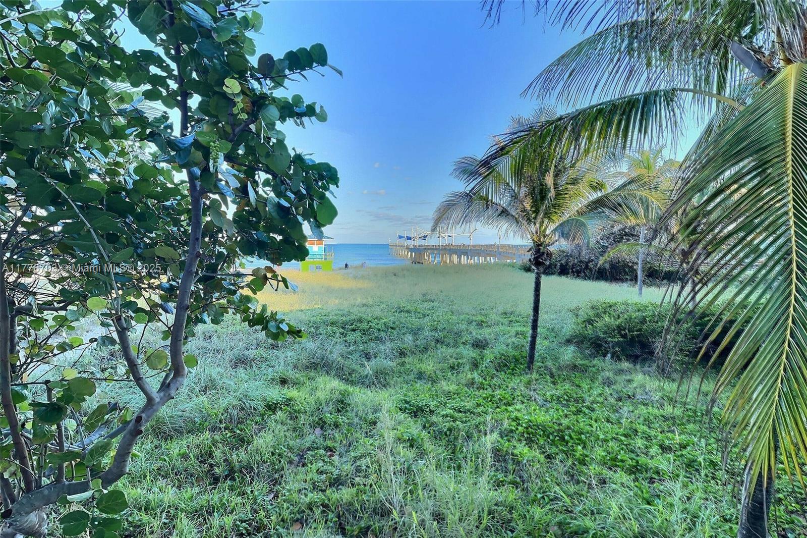 CASA LA QUINTA CONDO - Residential