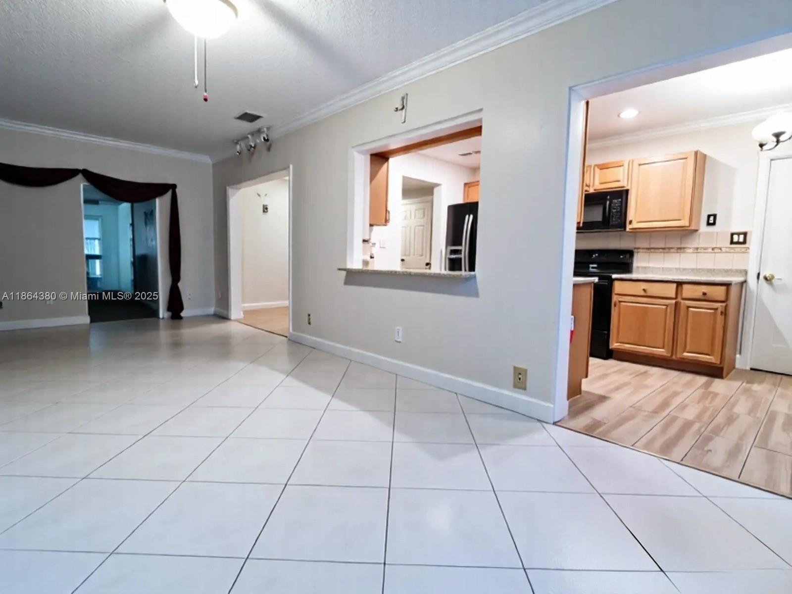 MAINLANDS OF TAMARAC LAKE - Residential