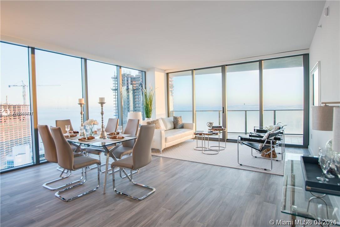 ICON BAY CONDO - Residential Lease