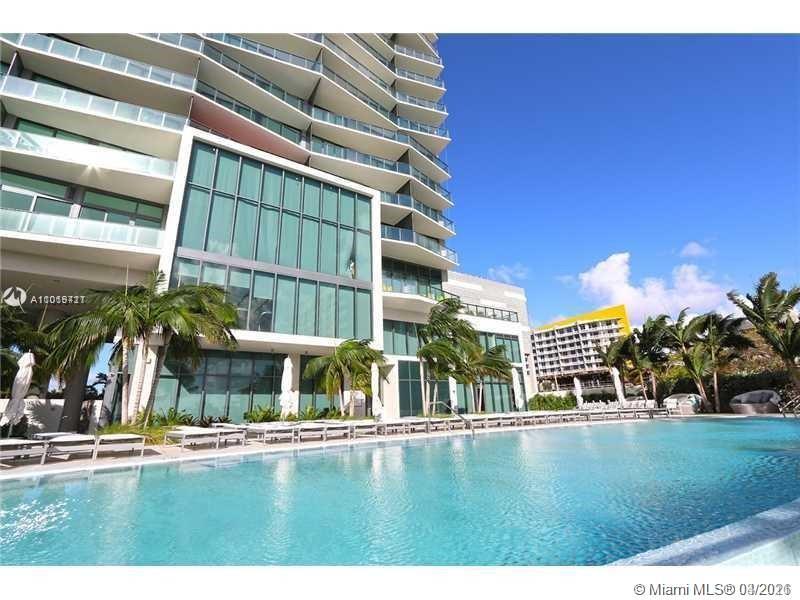 ICON BAY CONDO - Residential Lease
