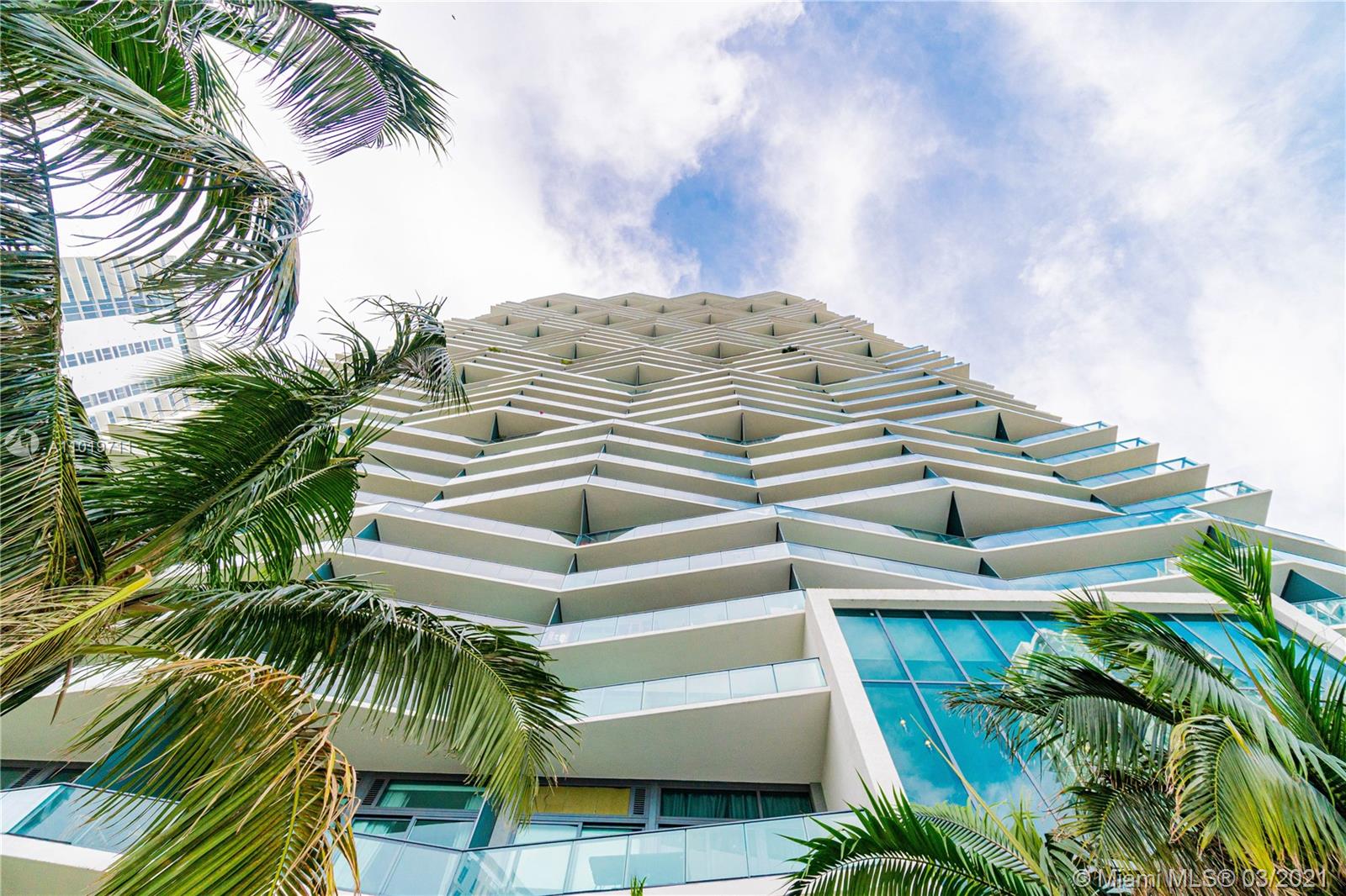 ICON BAY CONDO - Residential Lease