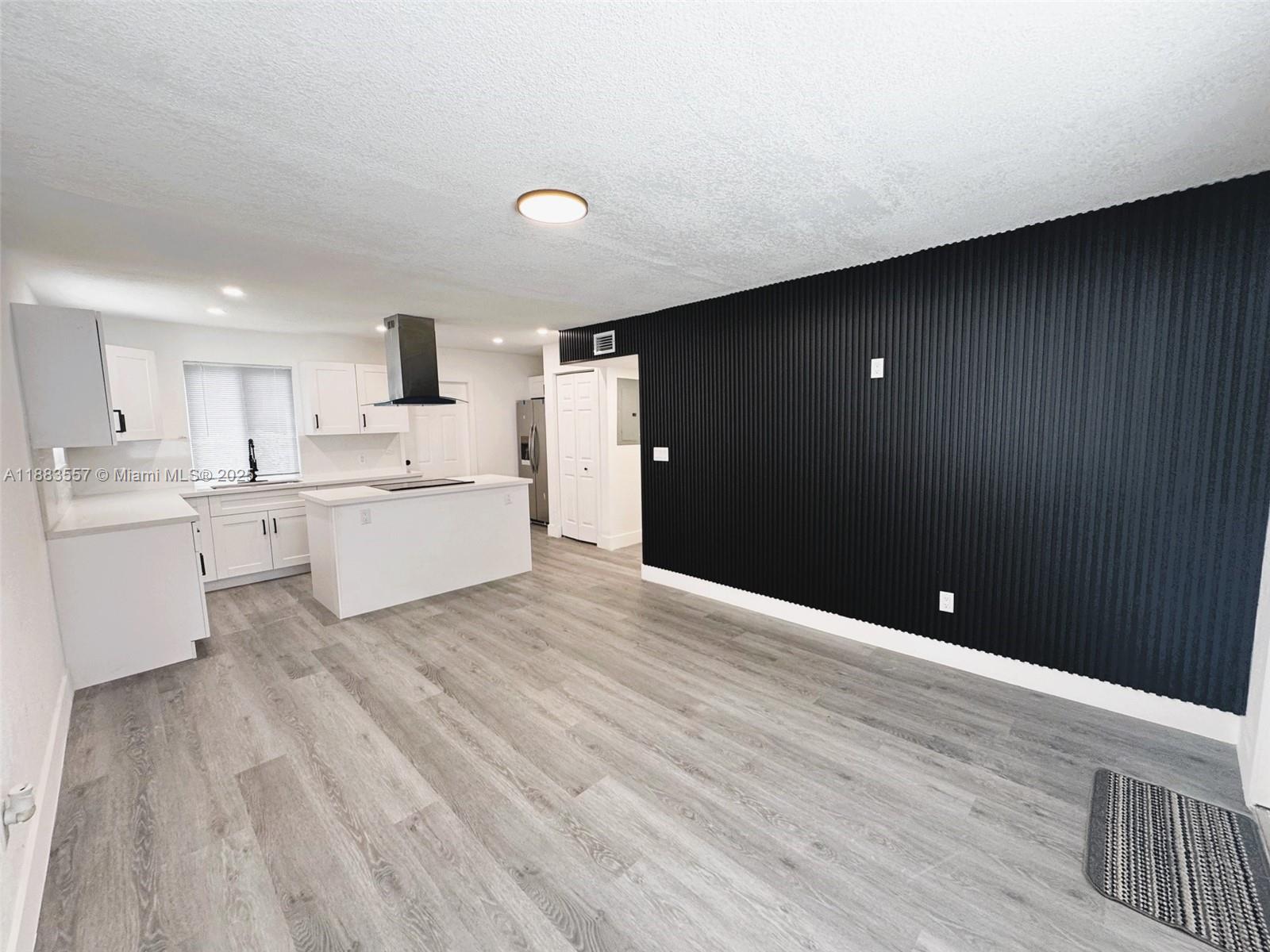 GALLICIAN GARDENS - Residential