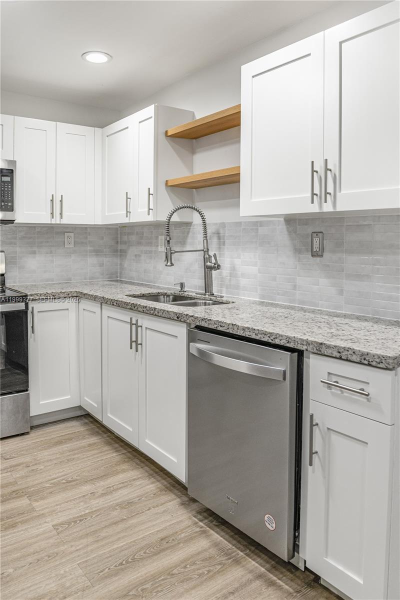 MIRAMAR SEC 4 - Residential Lease