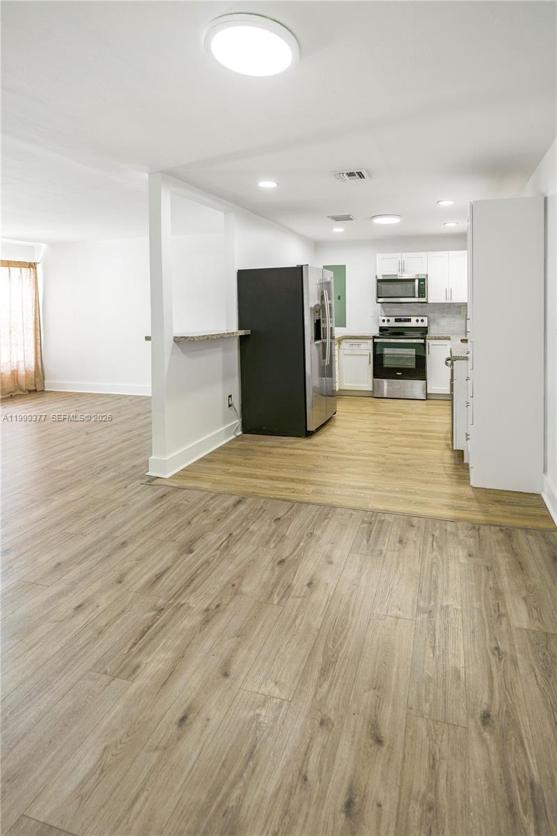 MIRAMAR SEC 4 - Residential Lease