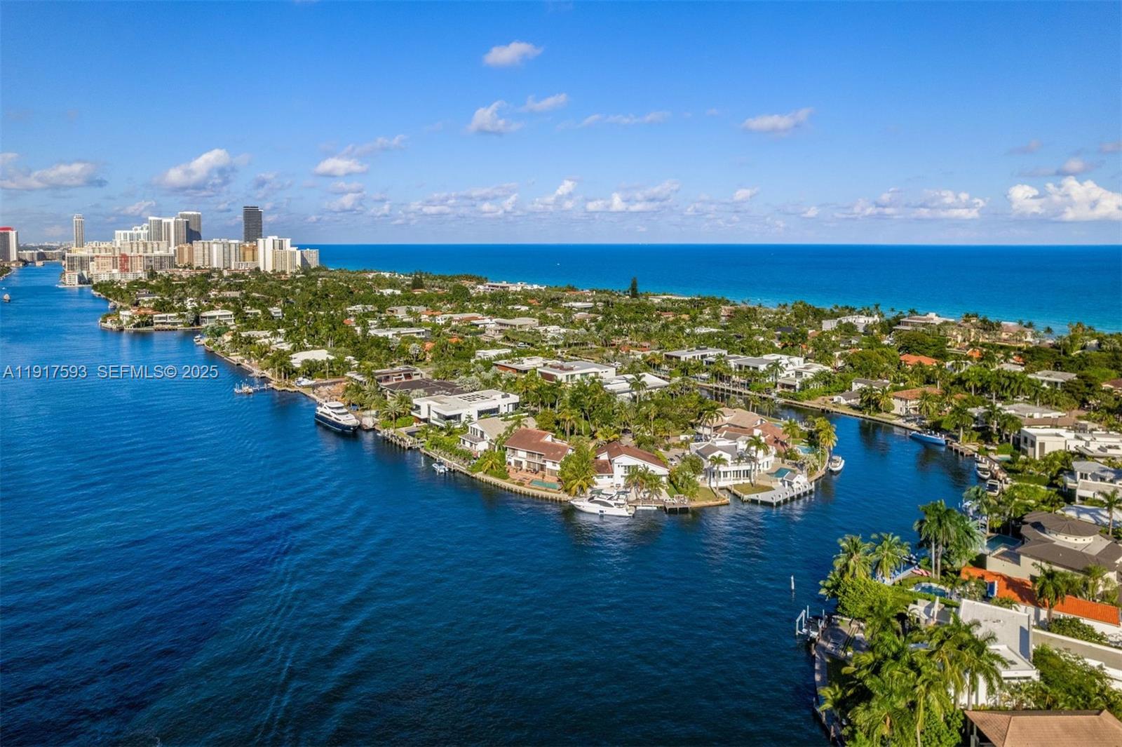 GOLDEN BEACH SEC E - Residential