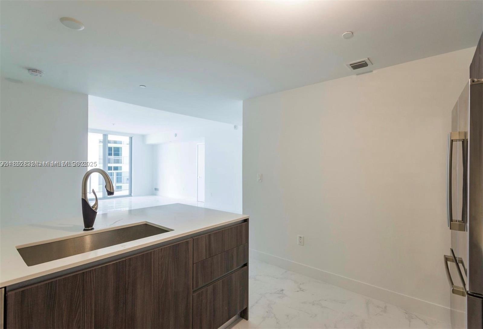 ARIA ON THE BAY CONDO - Residential Lease