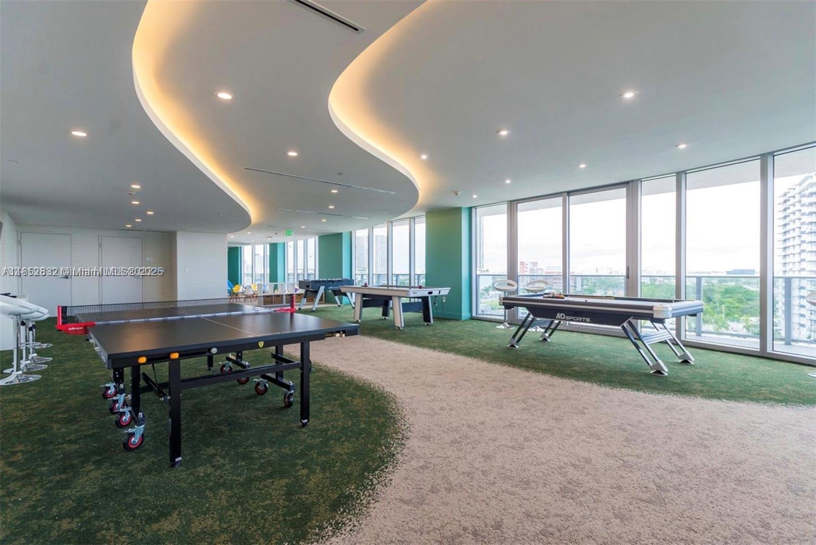 ARIA ON THE BAY CONDO - Residential Lease