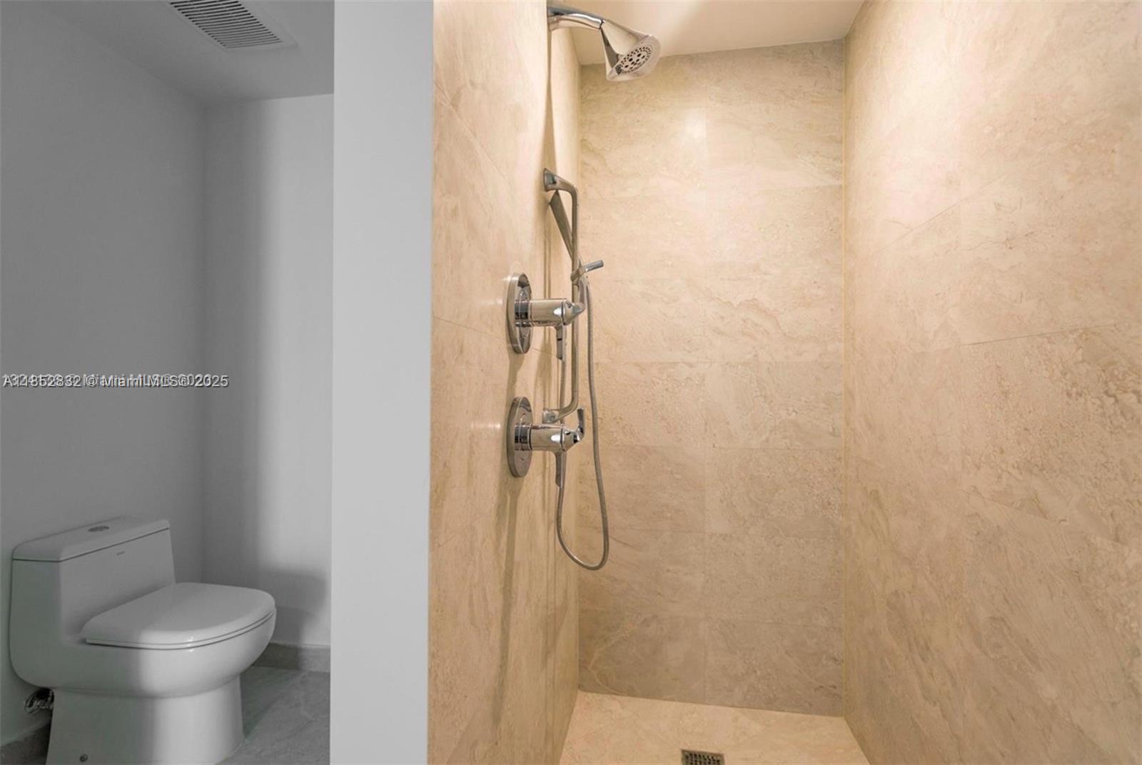 ARIA ON THE BAY CONDO - Residential Lease