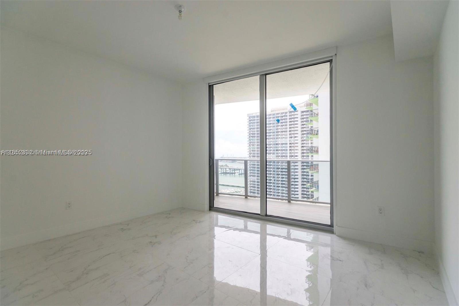 ARIA ON THE BAY CONDO - Residential Lease