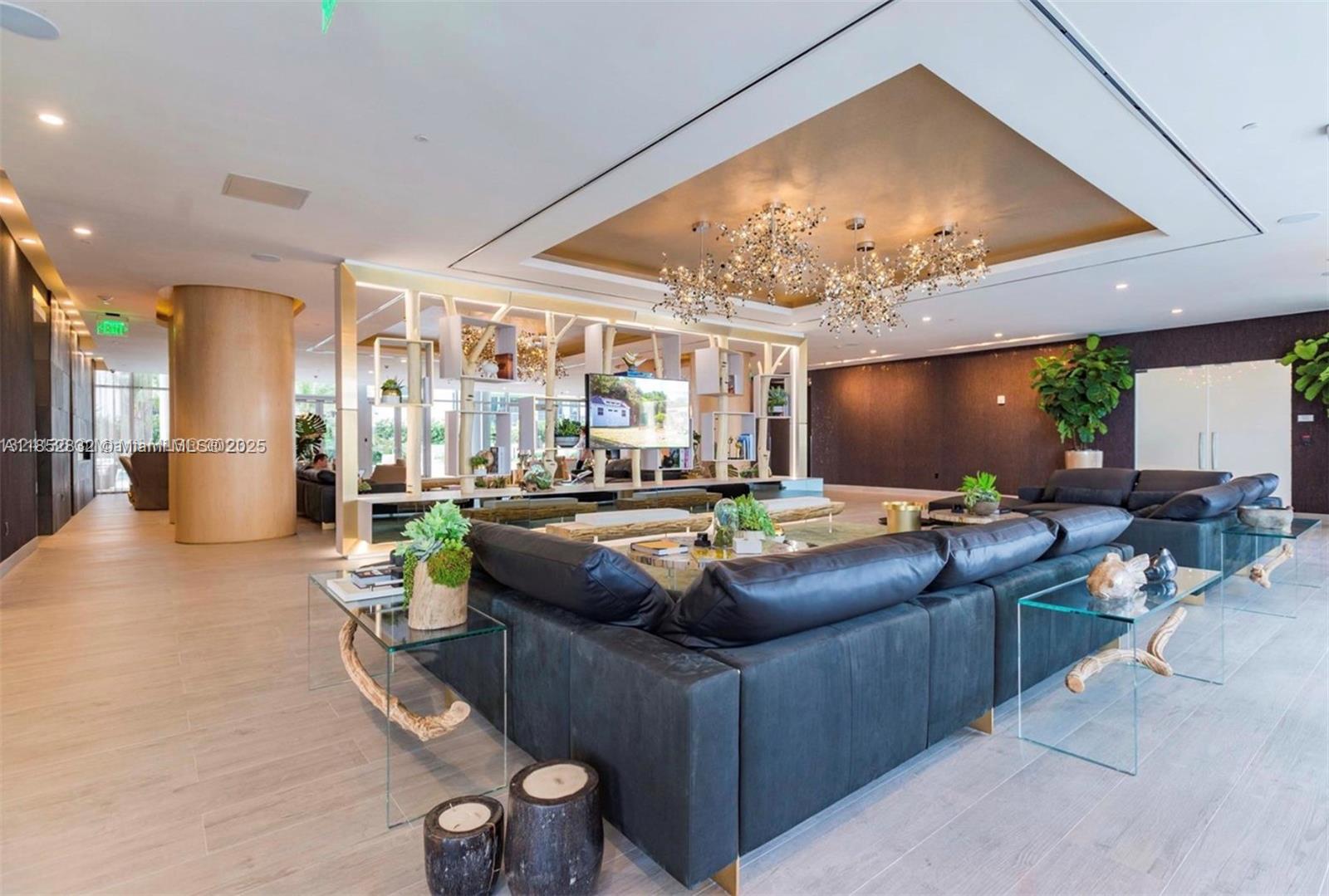 ARIA ON THE BAY CONDO - Residential Lease