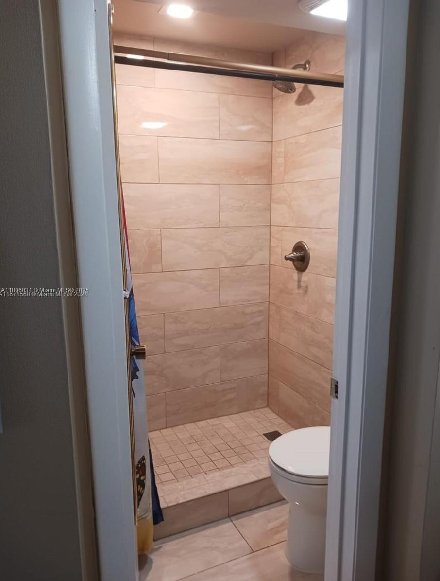 GREENWAY LAKES - Residential