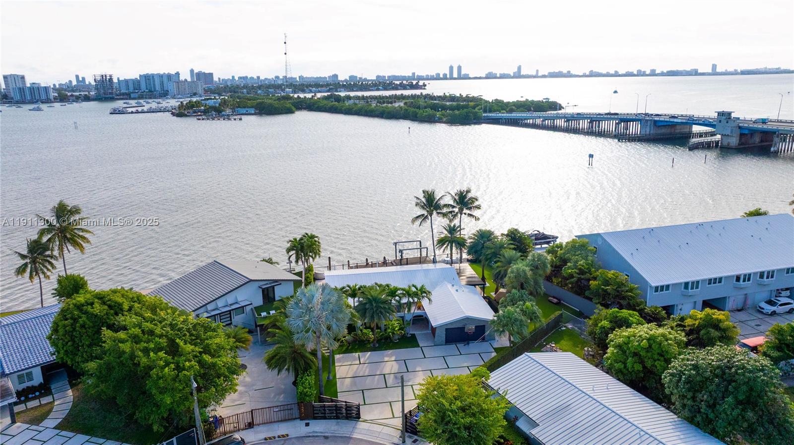 BAY CREST SEC 2 - Residential