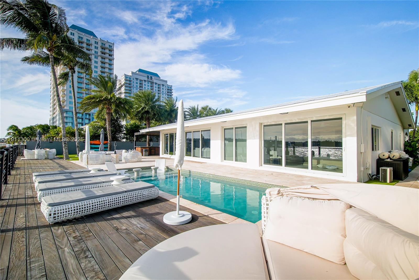 BAY CREST SEC 2 - Residential